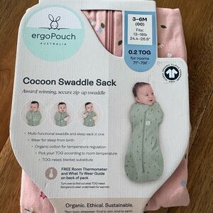 ergoPouch Cocoon Swaddle Sack in Pink